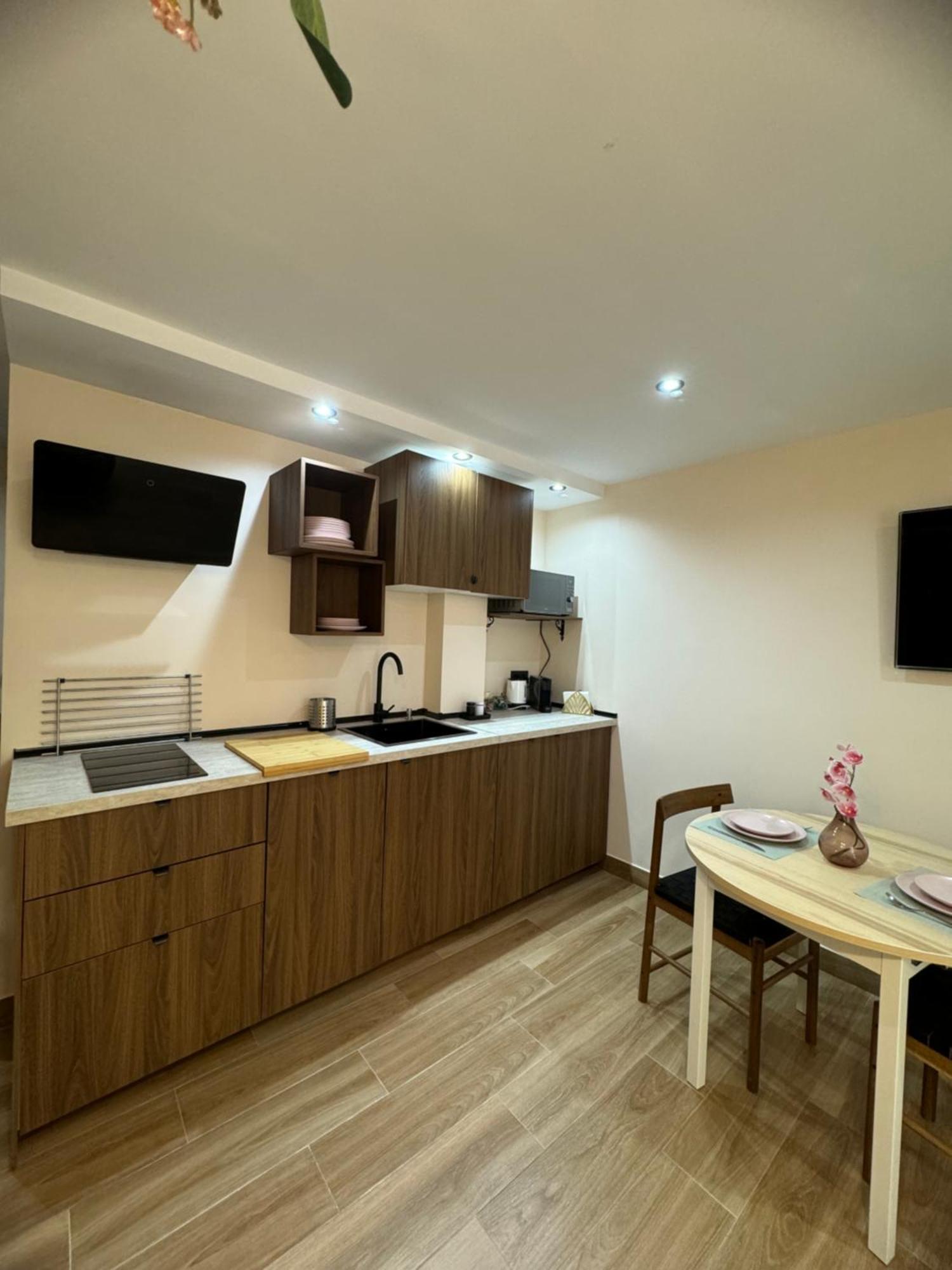 Parking Vigilado Gratis Pleno Centro,Cozy Apartment Granada Picon Center, Recien Reformado מראה חיצוני תמונה